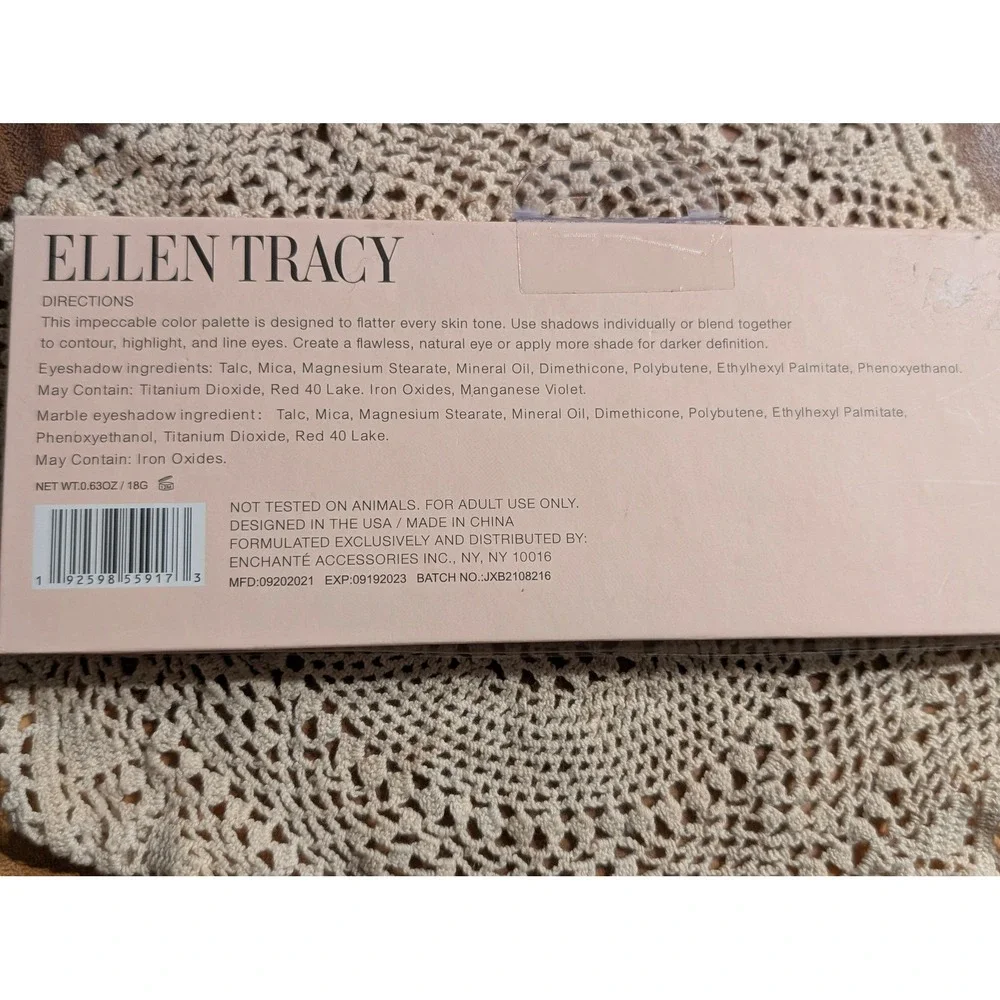 NEW Ellen Tracy Blushing Nudes Eyeshadow Face Palette 12 Shades Neutral Shimmer